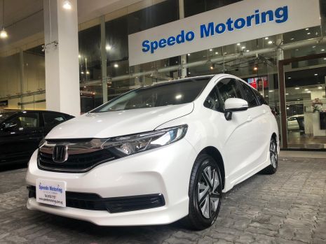 https://www.mycarforum.com/uploads/sgcarstore/data/12/12_1603250877_07. HONDA SHUTTLE 1.5G SENSING FACELIFT NEW.jpeg